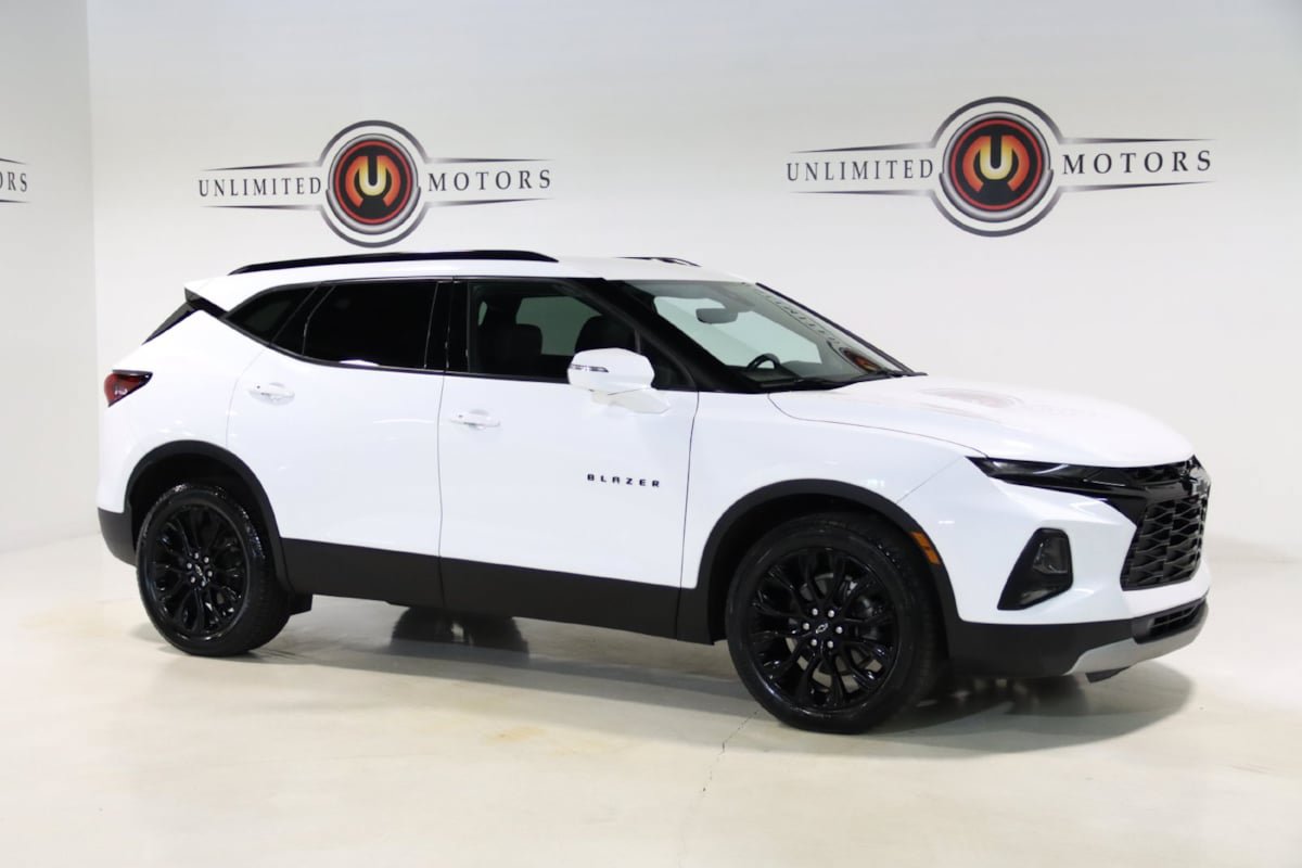 Used 2022 Chevrolet Blazer LT w/ Sound & Technology Package AWD/4WD image 6