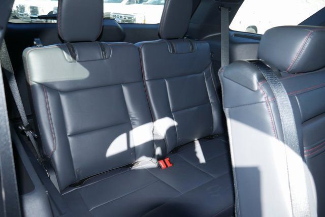 New 2026 Ford Explorer ST-Line w/ ST-Line Street Pack image 25