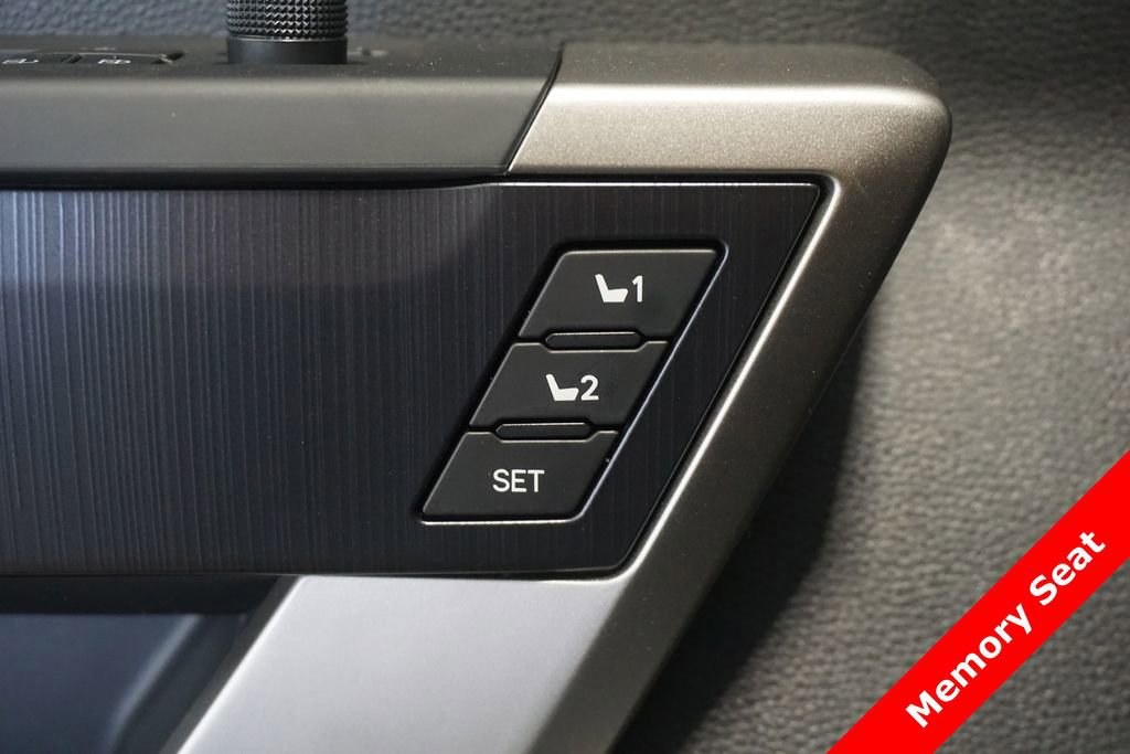 New 2026 Toyota Tundra Platinum image 7