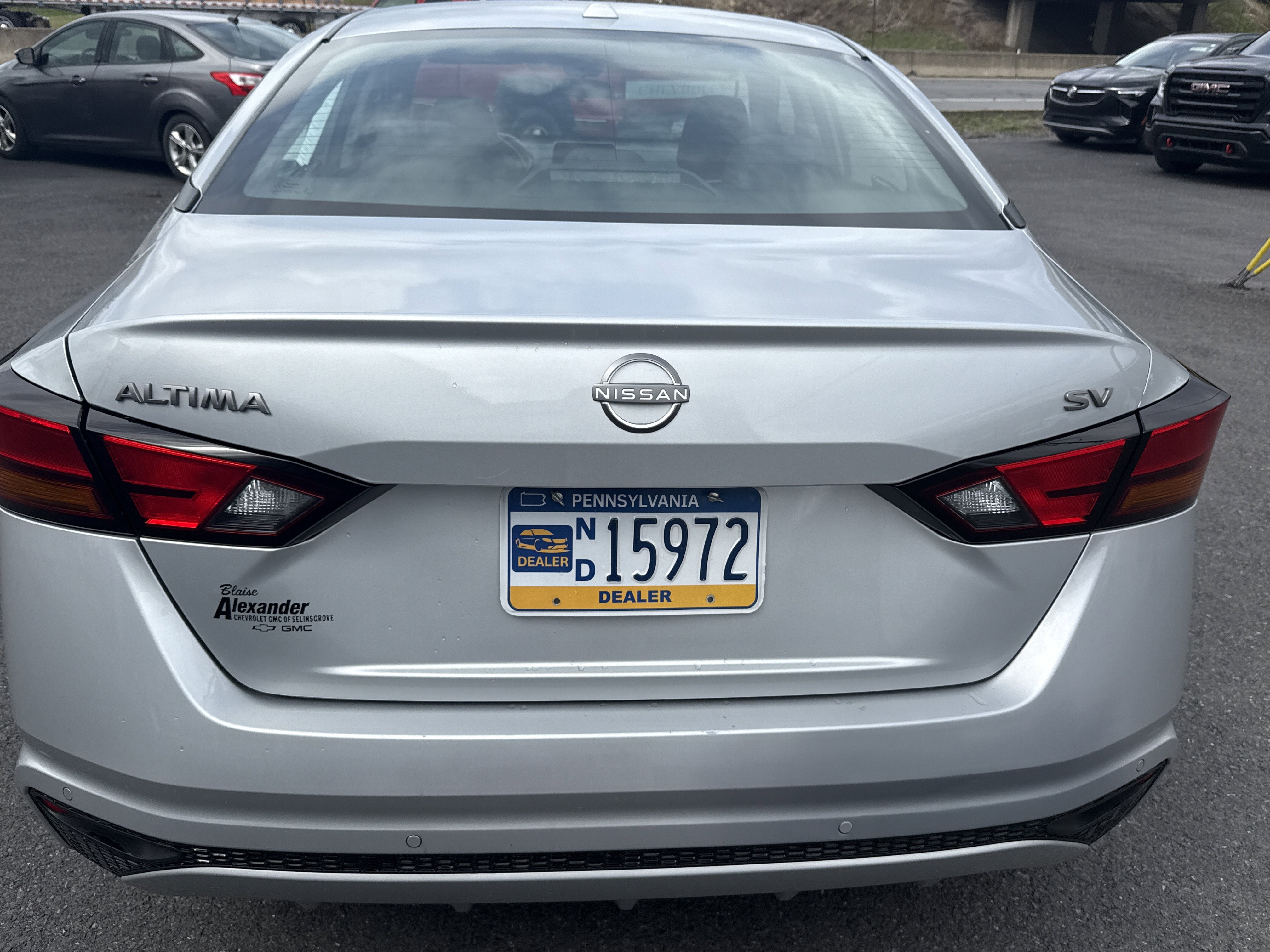 Used 2023 Nissan Altima 2.5 SV FWD video 4