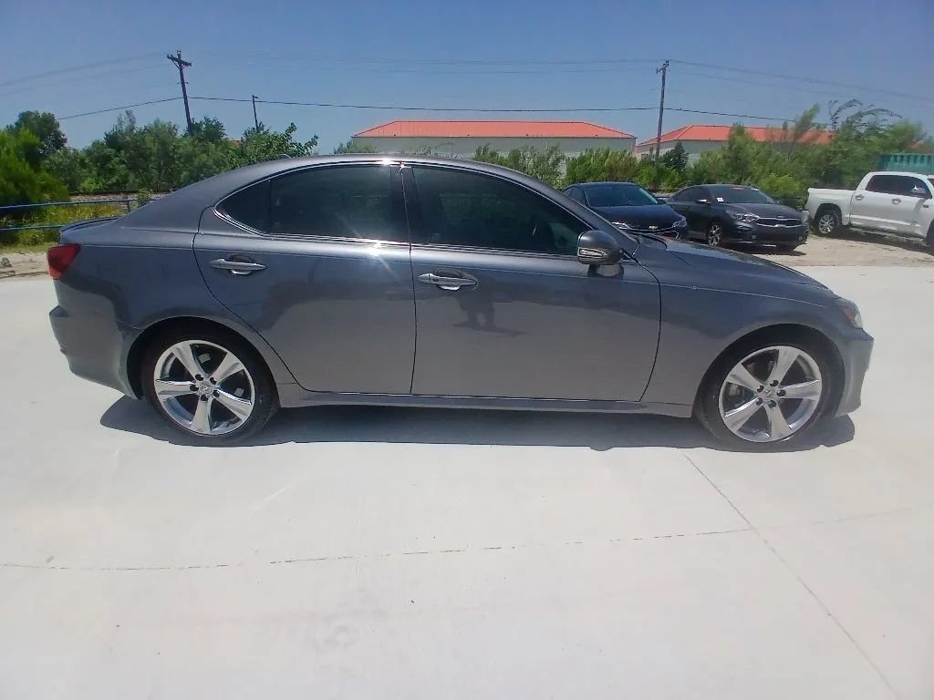 Used 2012 Lexus IS 250 w/ Premium Pkg Value Edition RWD image 4
