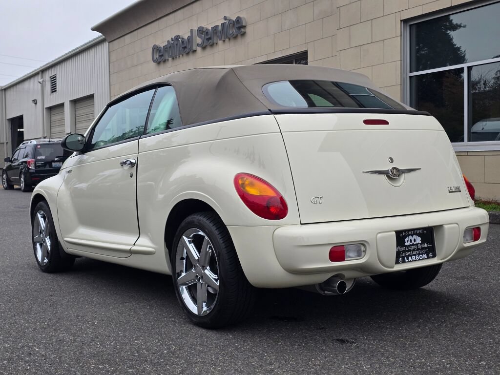 Used 2005 Chrysler PT Cruiser GT FWD image 17