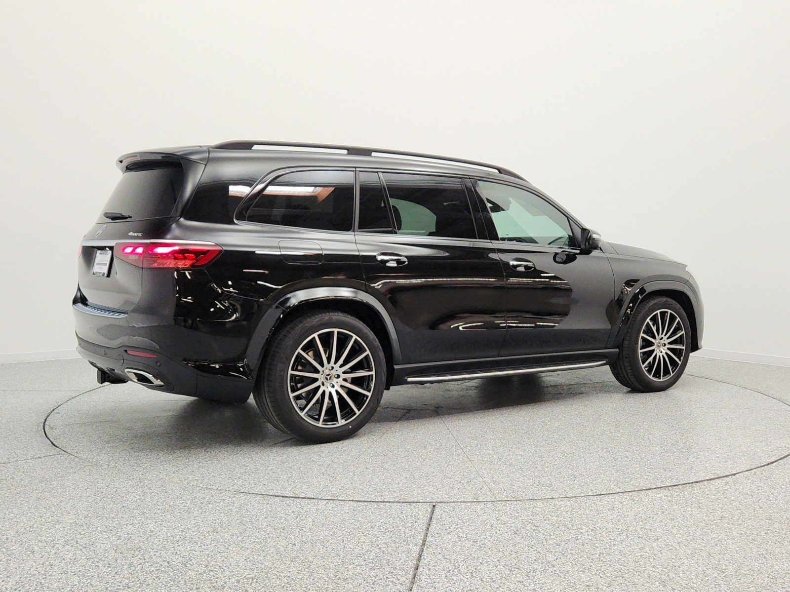 New 2026 Mercedes-Benz GLS 450 4MATIC image 5