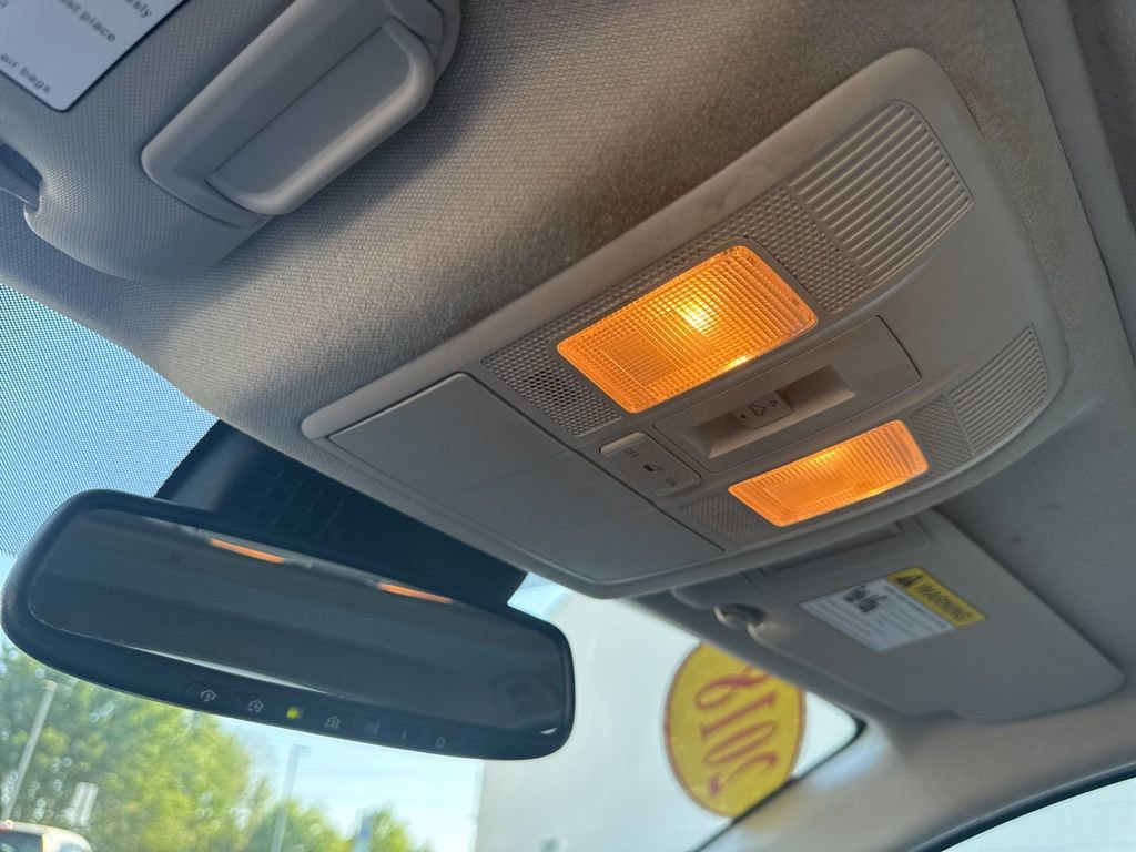 Used 2018 MAZDA MAZDA3 Grand Touring w/ Premium Equipment Package FWD image 27