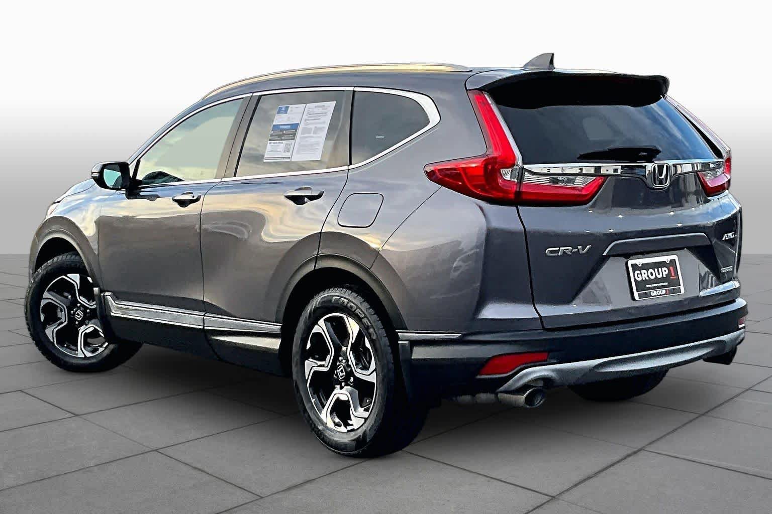 Used 2017 Honda CR-V Touring image 12