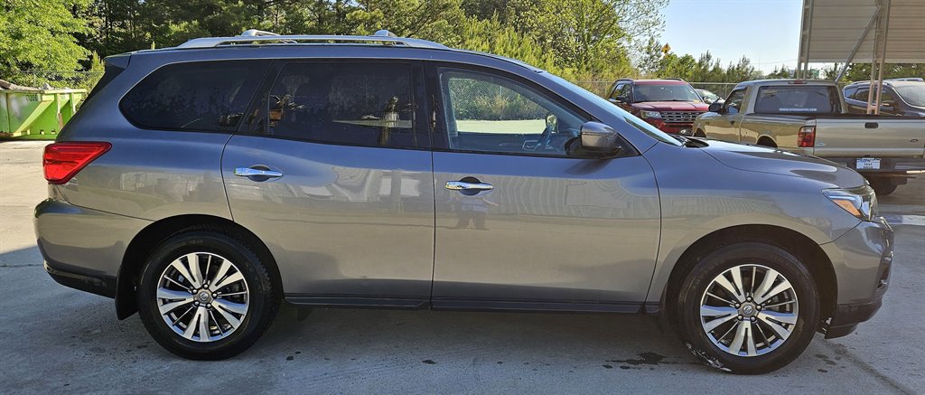 Used 2019 Nissan Pathfinder S