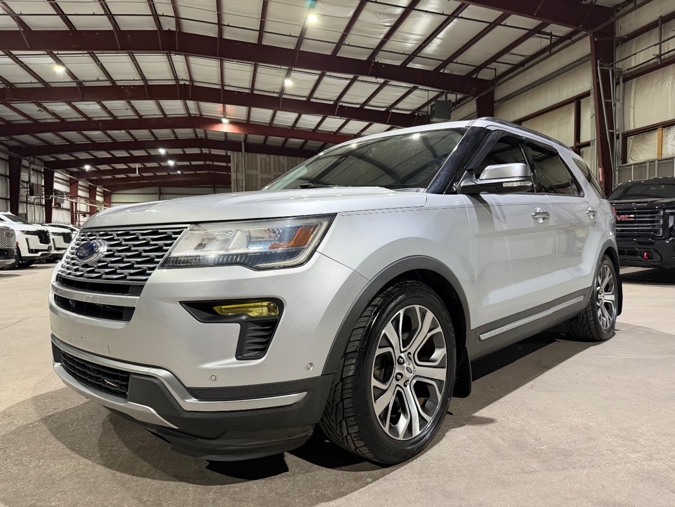 Used 2019 Ford Explorer Platinum AWD/4WD image 9