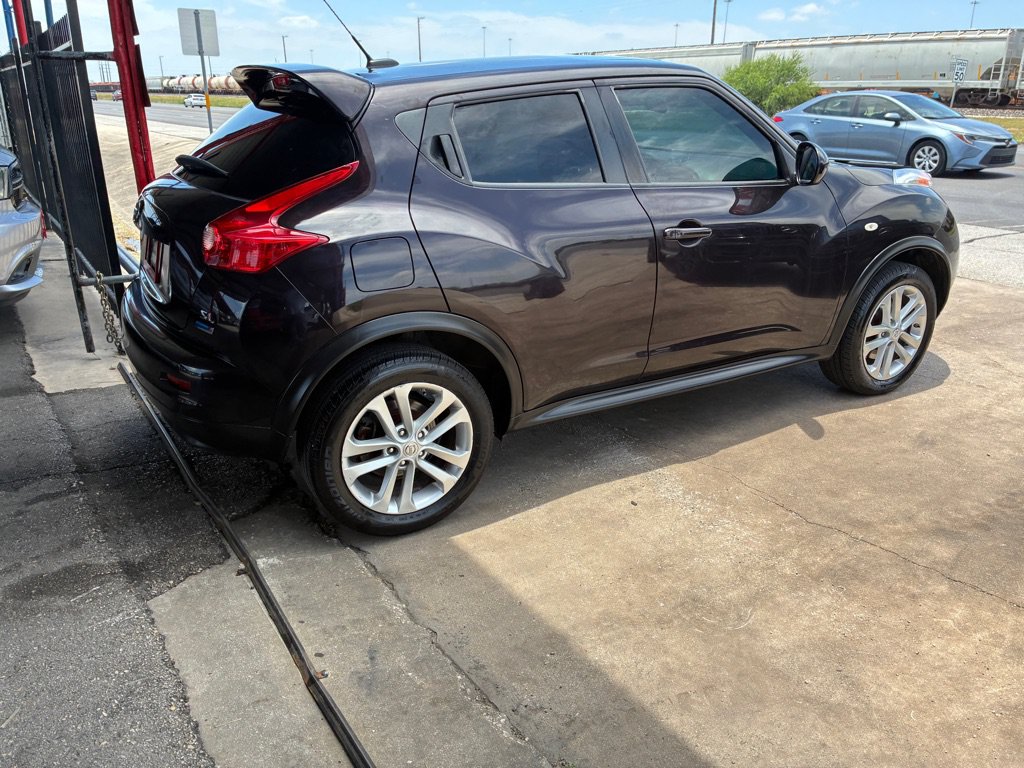 Used 2014 Nissan Juke SL FWD image 8