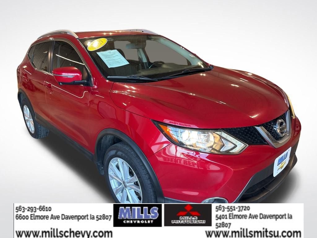 Used 2017 Nissan Rogue Sport SV w/ SV Premium Package image 3