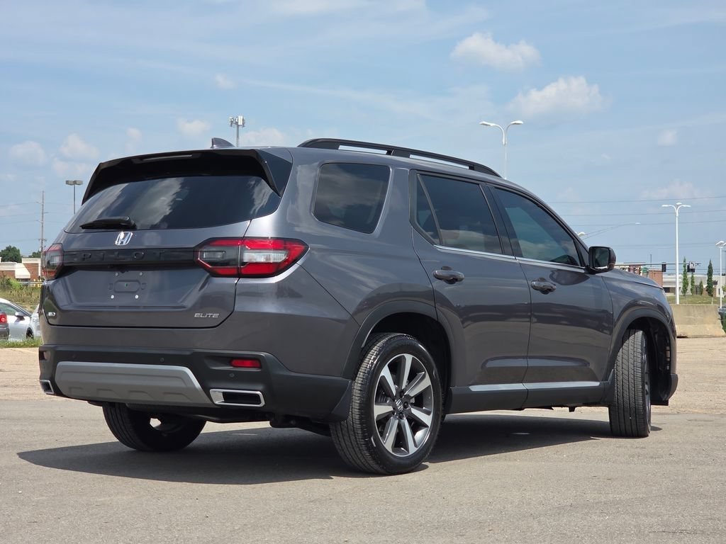 Used 2025 Honda Pilot Elite image 28