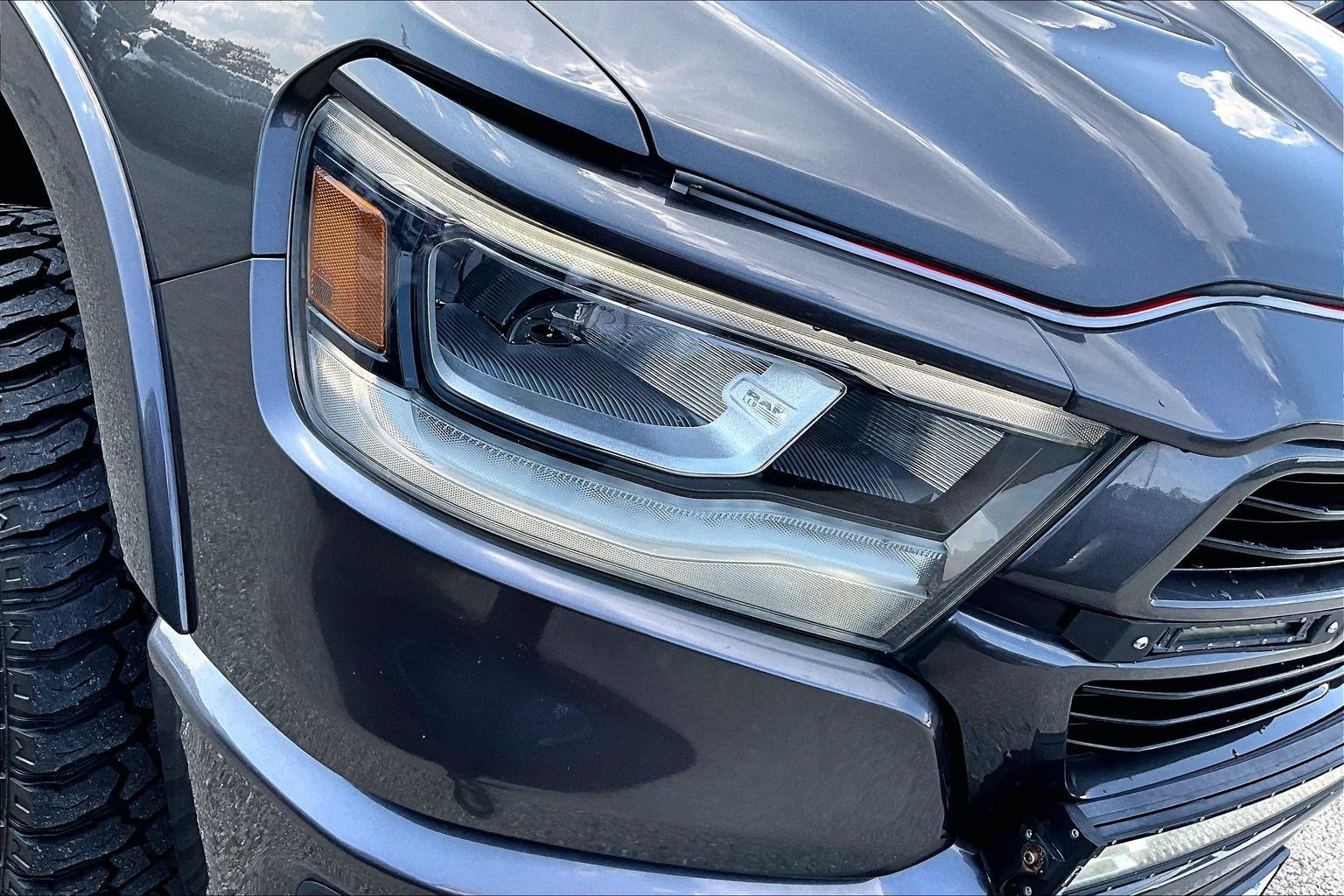 Used 2021 RAM 1500 Laramie w/ Sport Appearance Package AWD/4WD image 23