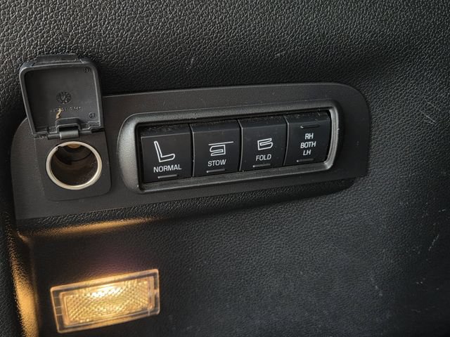 Used 2018 Ford Explorer Platinum AWD/4WD image 25