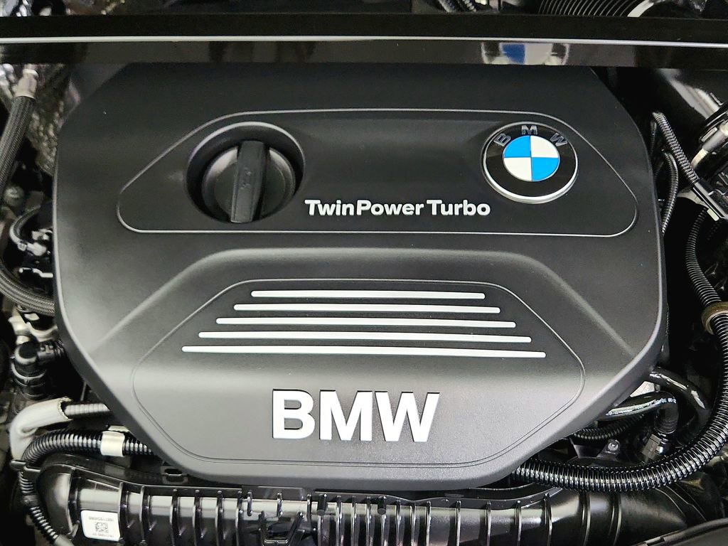 Used 2017 BMW X1 xDrive28i w/ Premium Package image 39