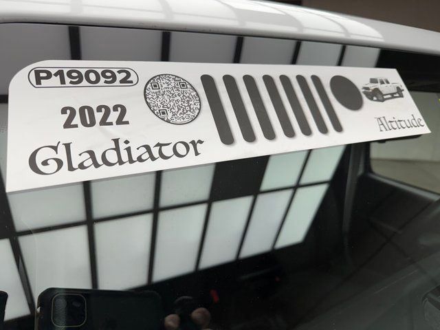 Used 2022 Jeep Gladiator Sport AWD/4WD image 5