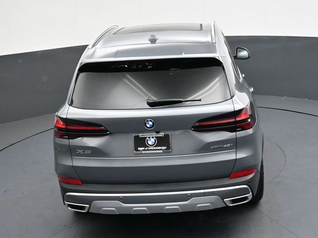 Used 2026 BMW X5 xDrive40i w/ Climate Comfort Package image 22