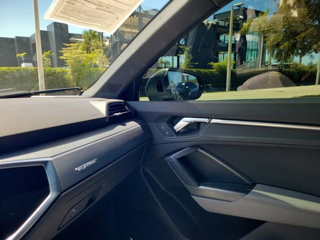 Used 2020 Audi Q3 2.0T Premium Plus w/ Premium Plus Package image 26