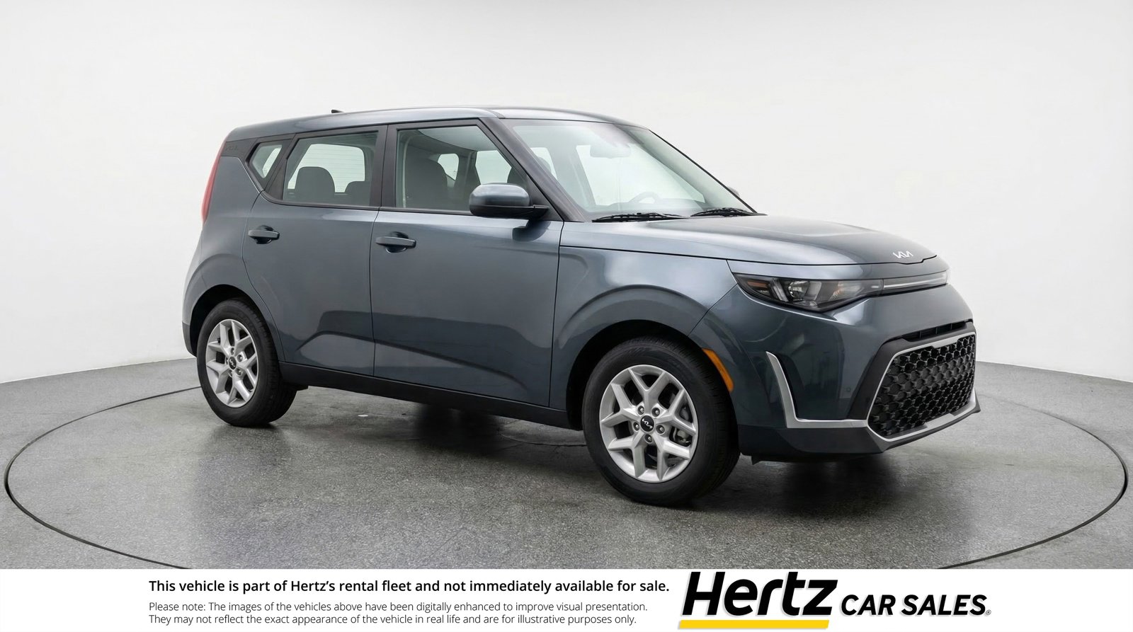 Used 2025 Kia Soul LX w/ LX Technology Package FWD image 1