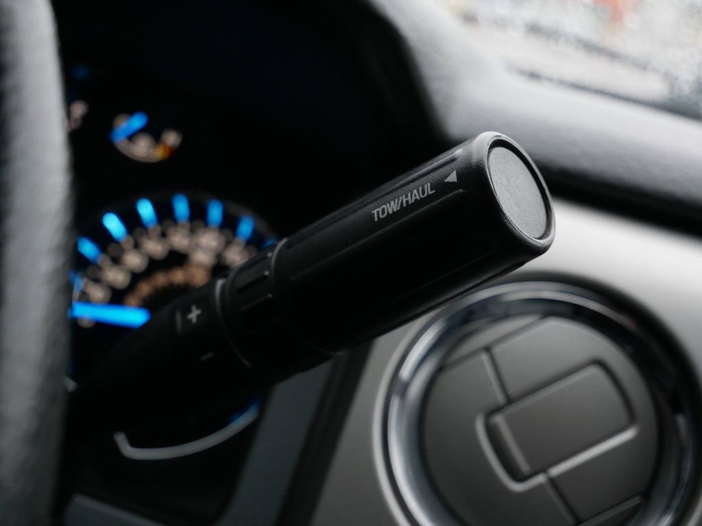 Used 2013 Ford F150 XLT w/ Luxury Equipment Group image 23