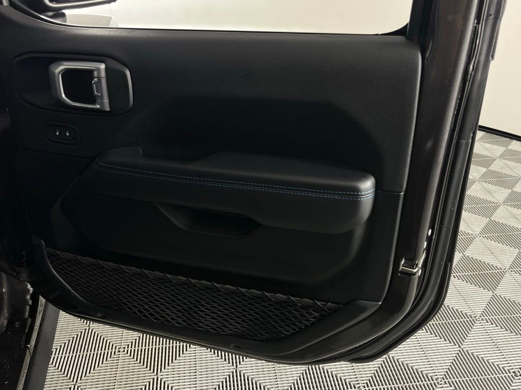 Used 2021 Jeep Wrangler Unlimited Rubicon 4xe w/ Steel Bumper Group image 36