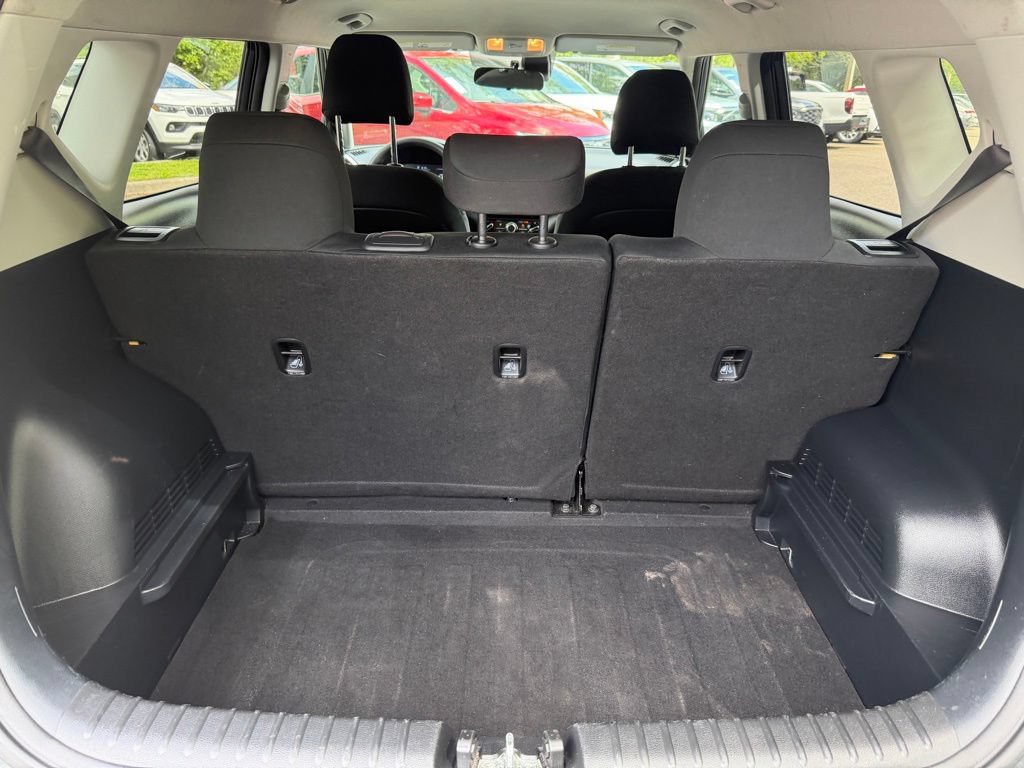 Used 2024 Kia Soul LX w/ Option Group 015 FWD image 7