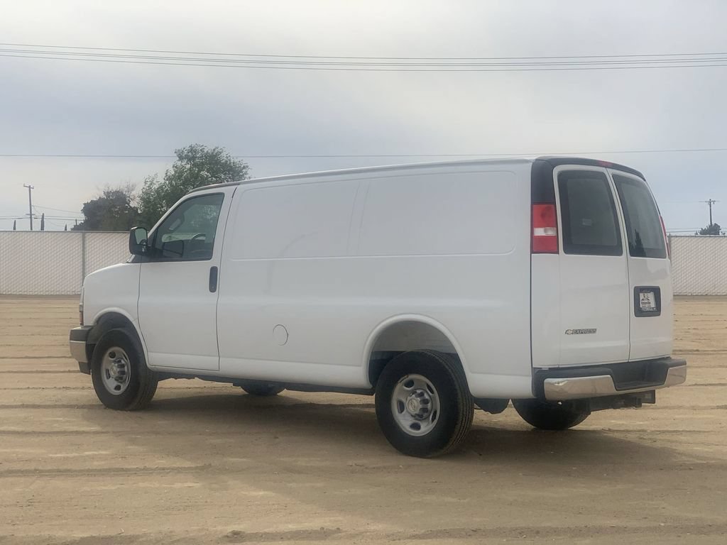 New 2025 Chevrolet Express 2500 w/ Driver Convenience Package RWD image 6