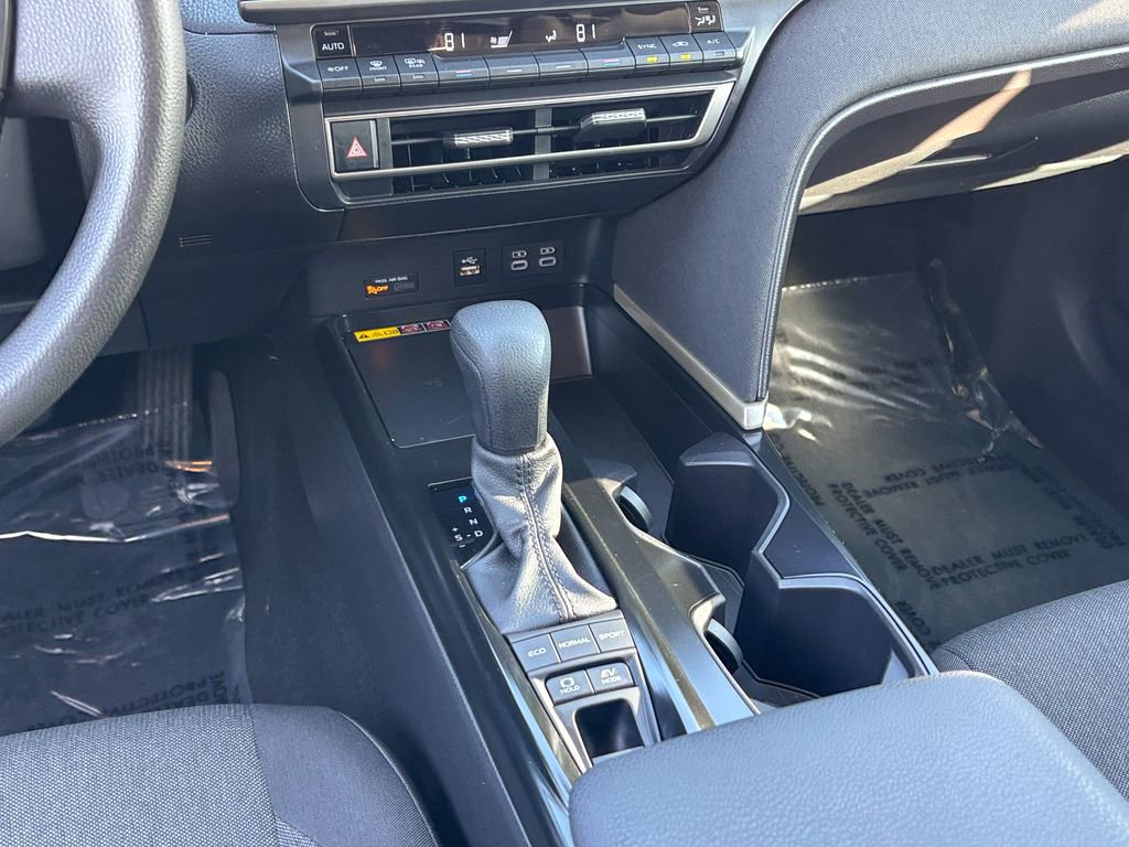 Certified 2025 Toyota Camry LE image 35