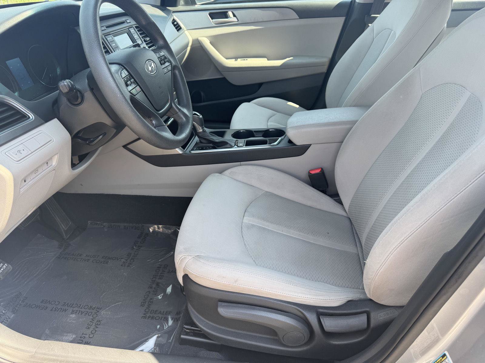 Used 2017 Hyundai Sonata SE FWD image 15