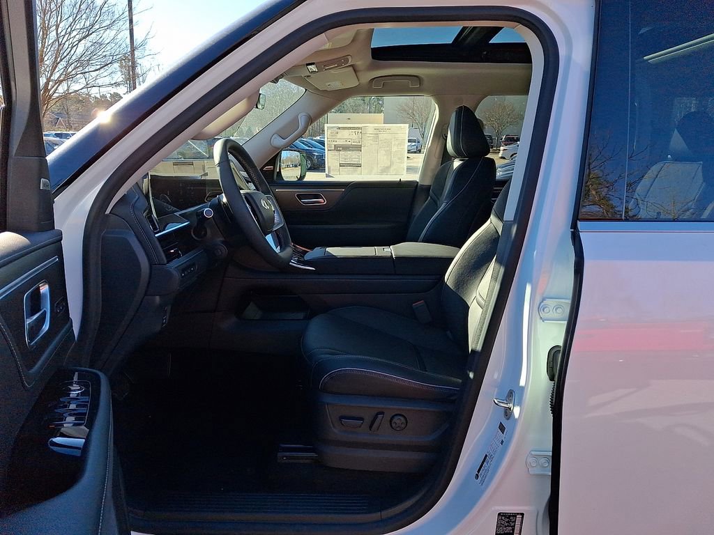 New 2026 INFINITI QX80 Luxe w/ Cargo Package image 10