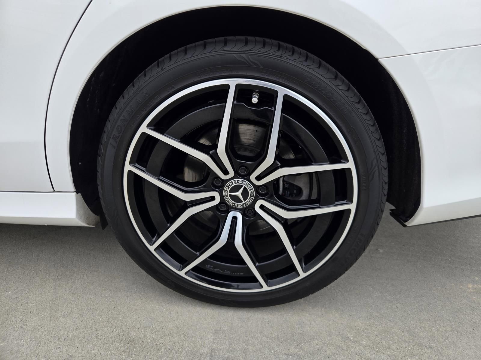 Used 2022 Mercedes-Benz E 350 Sedan image 29