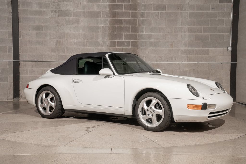 Used 1995 Porsche 911 Cabriolet image 9