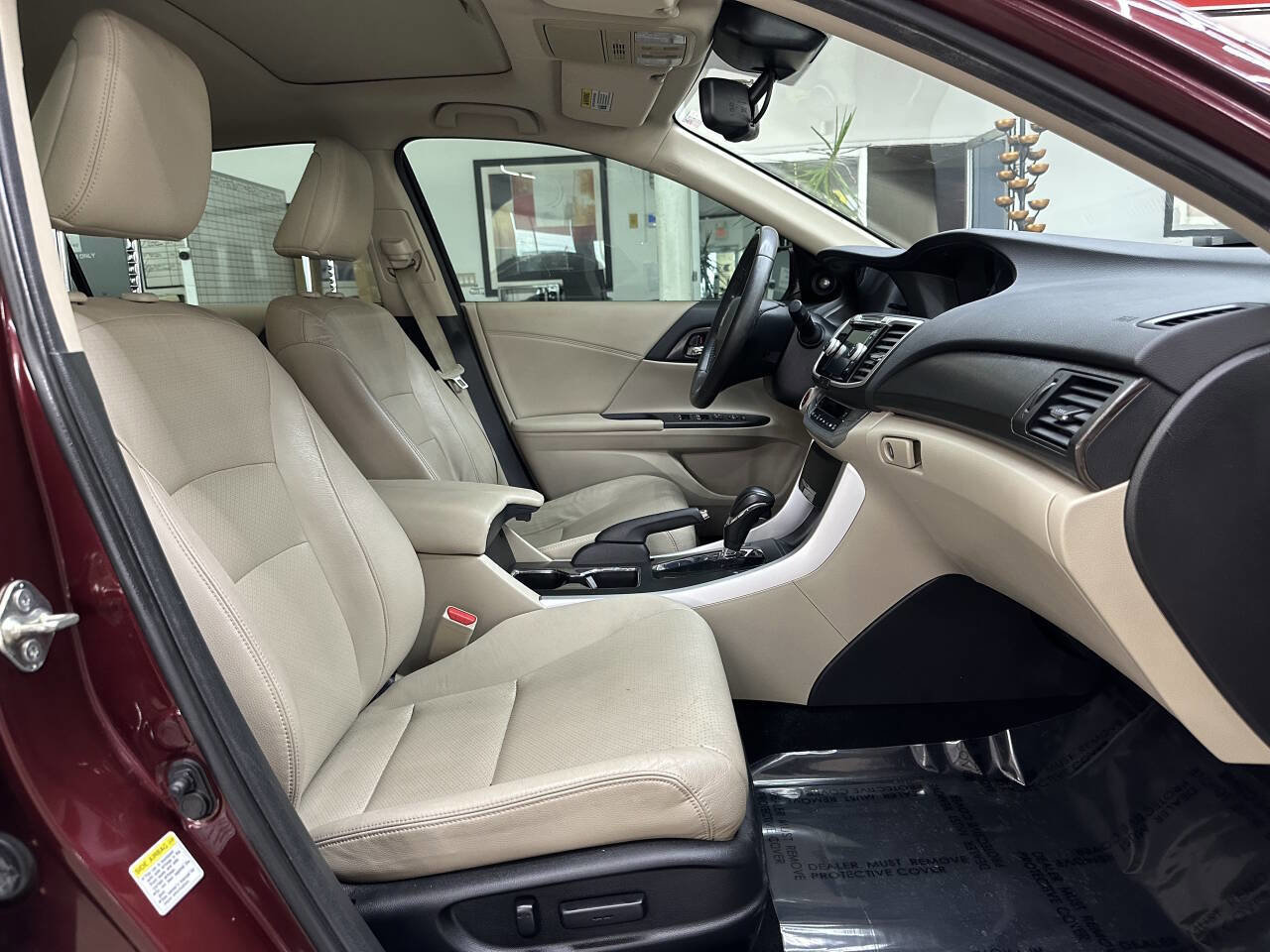 Used 2014 Honda Accord EX-L image 17