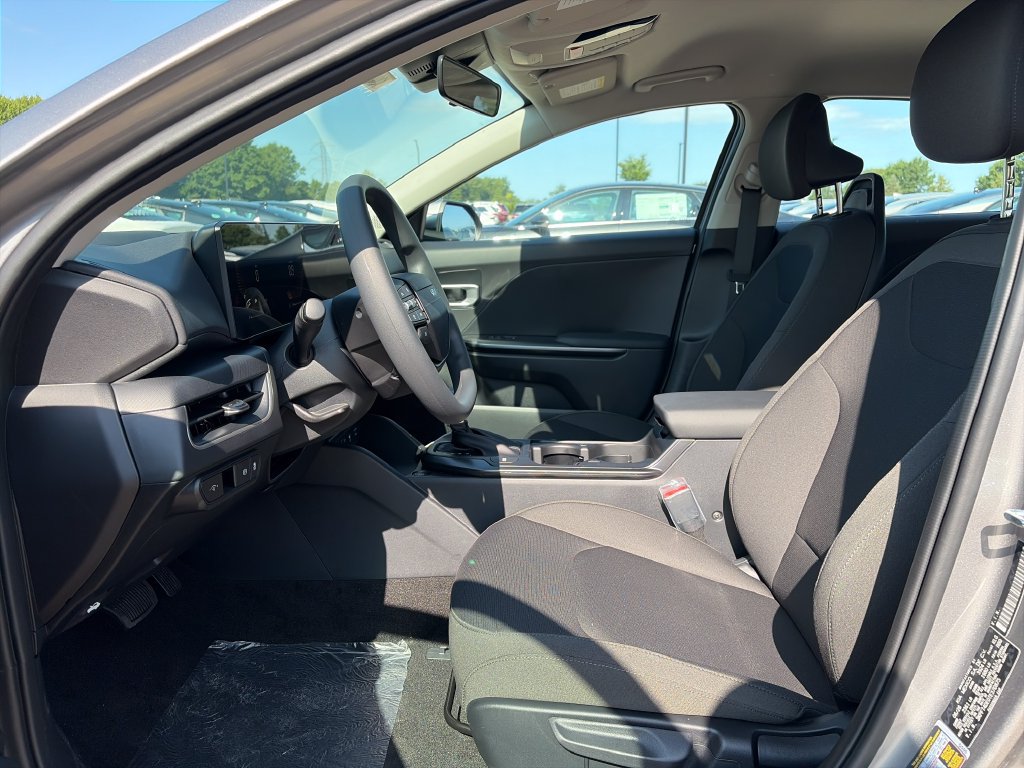 New 2026 Kia K4 FWD image 15