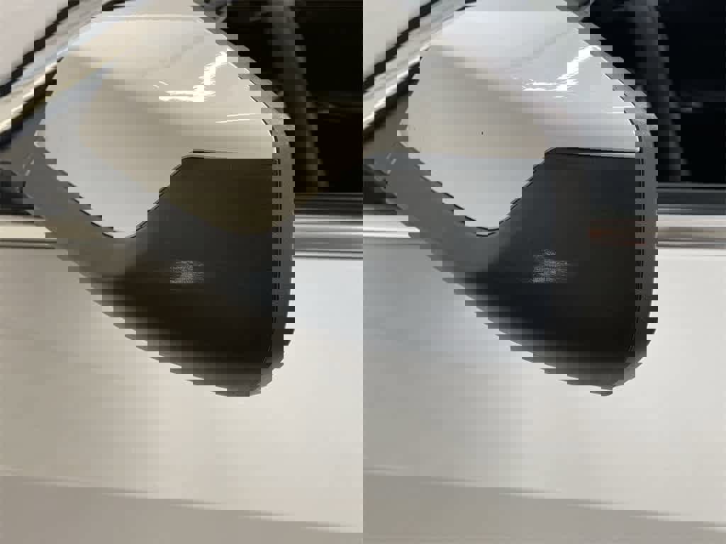 Used 2023 Chevrolet Malibu LT image 38