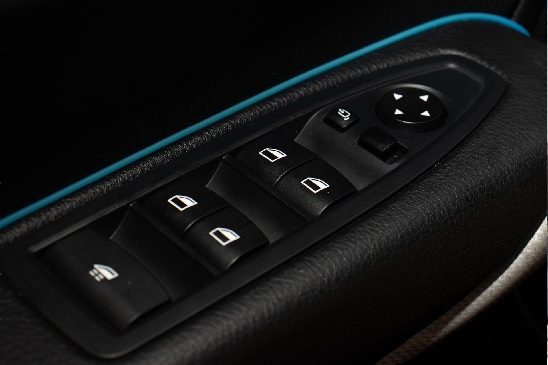 Used 2017 BMW M240i Convertible w/ Driving Assistance Package image 24