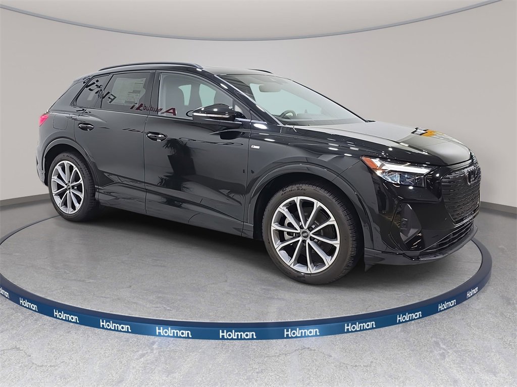 New 2026 Audi Q4 e-tron Premium Plus image 4