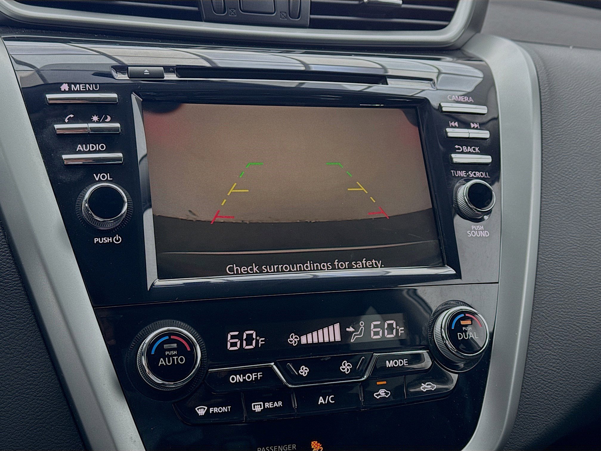 Used 2019 Nissan Murano SV image 10