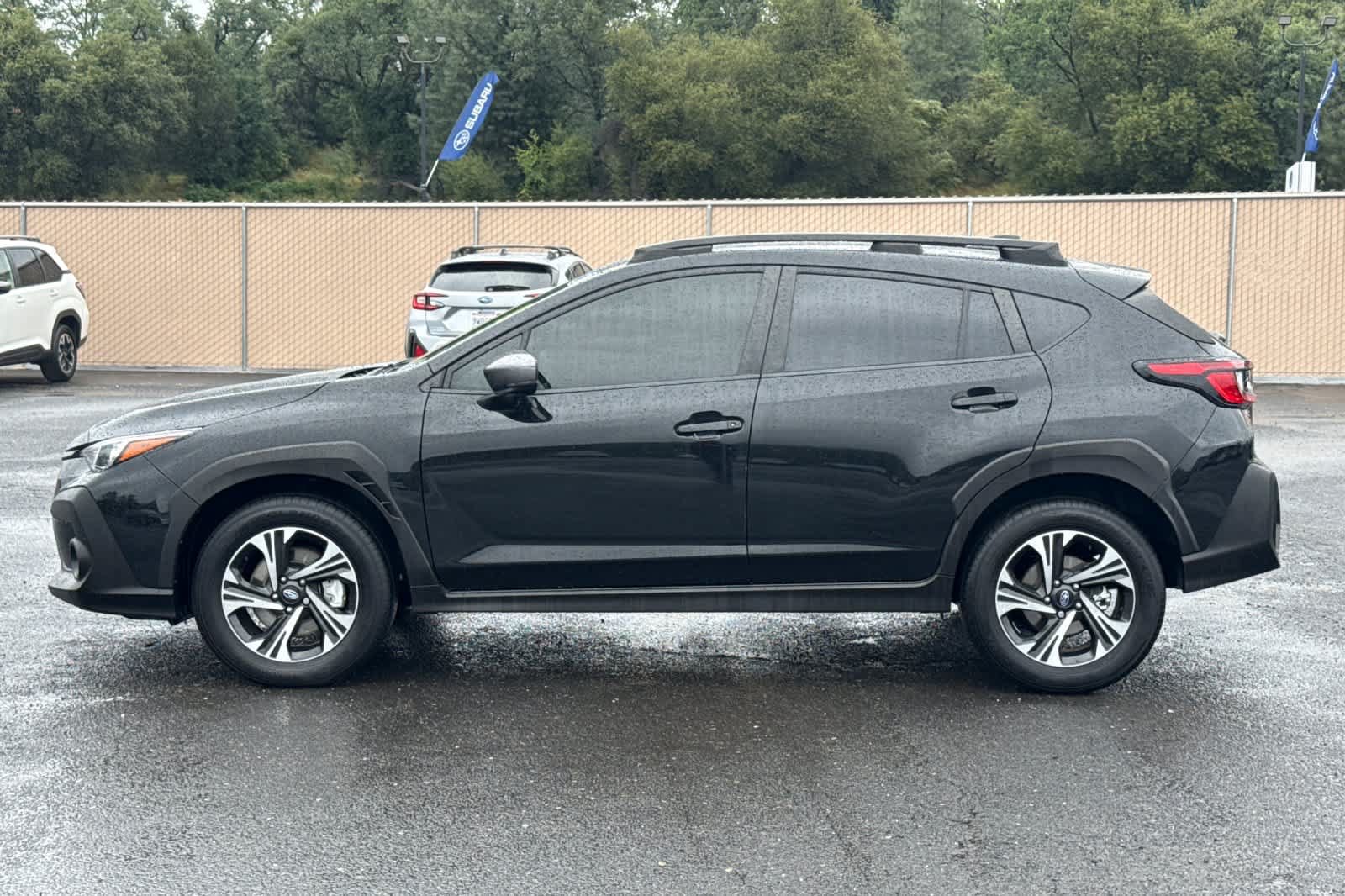 Used 2024 Subaru Crosstrek 2.0i Premium w/ Crosstrek Mirror Package AWD/4WD image 6