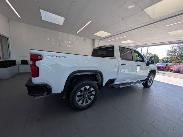 Used 2022 Chevrolet Silverado 2500 Custom w/ Custom Value Package image 13