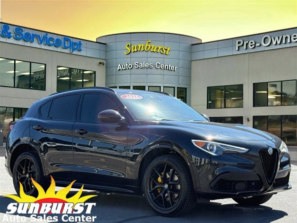 Used 2021 Alfa Romeo Stelvio Ti w/ Nero Edizione AWD/4WD image 1