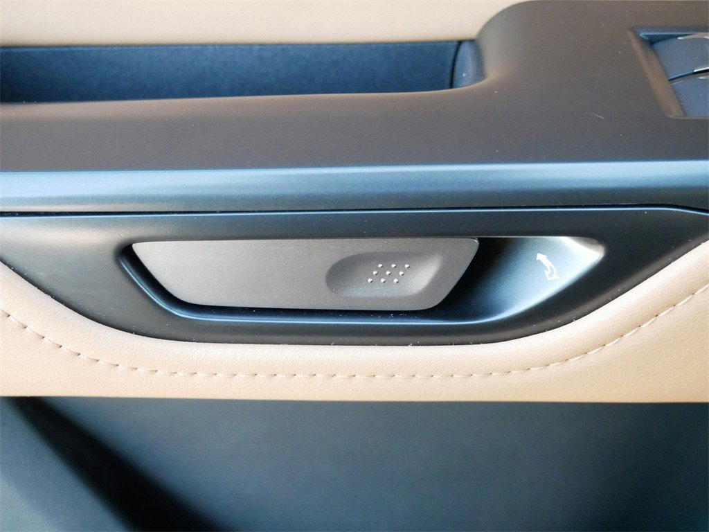 Used 2025 Lexus NX 350 AWD w/ Premium Package image 15