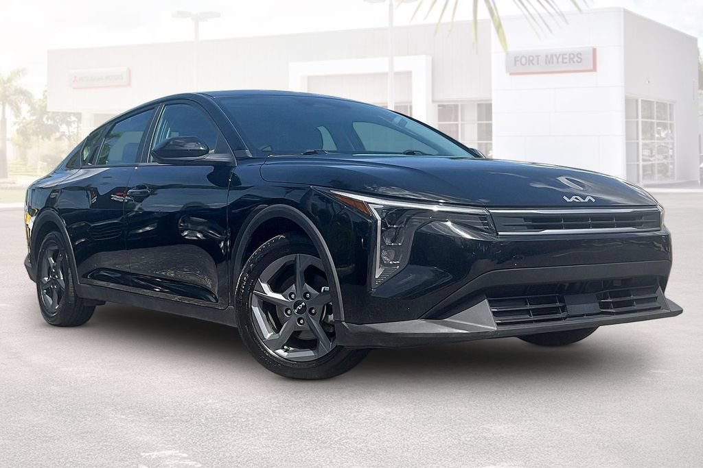 Used 2025 Kia K4