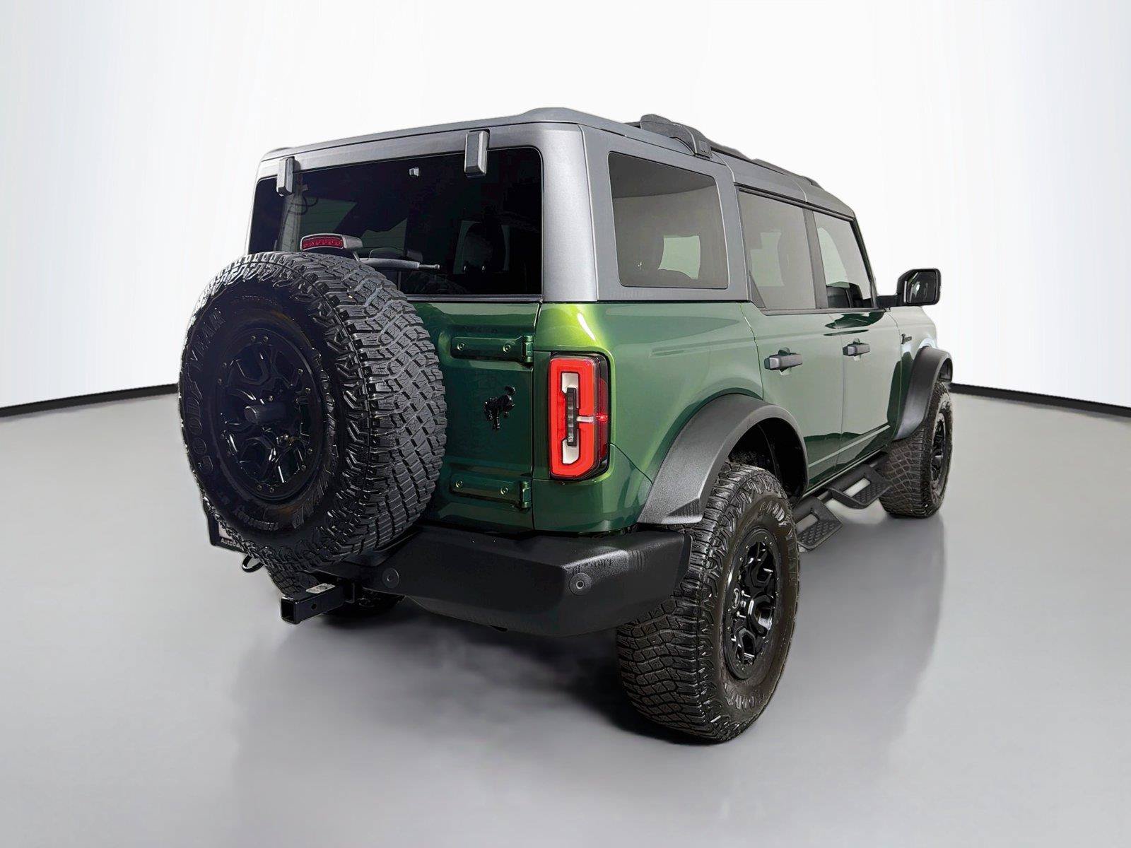 Used 2023 Ford Bronco Wildtrak AWD/4WD image 5