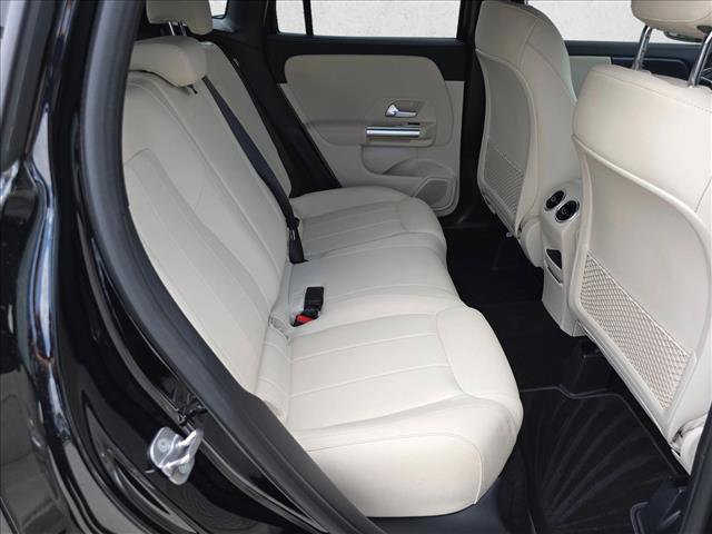Certified 2025 Mercedes-Benz GLA 250 image 19