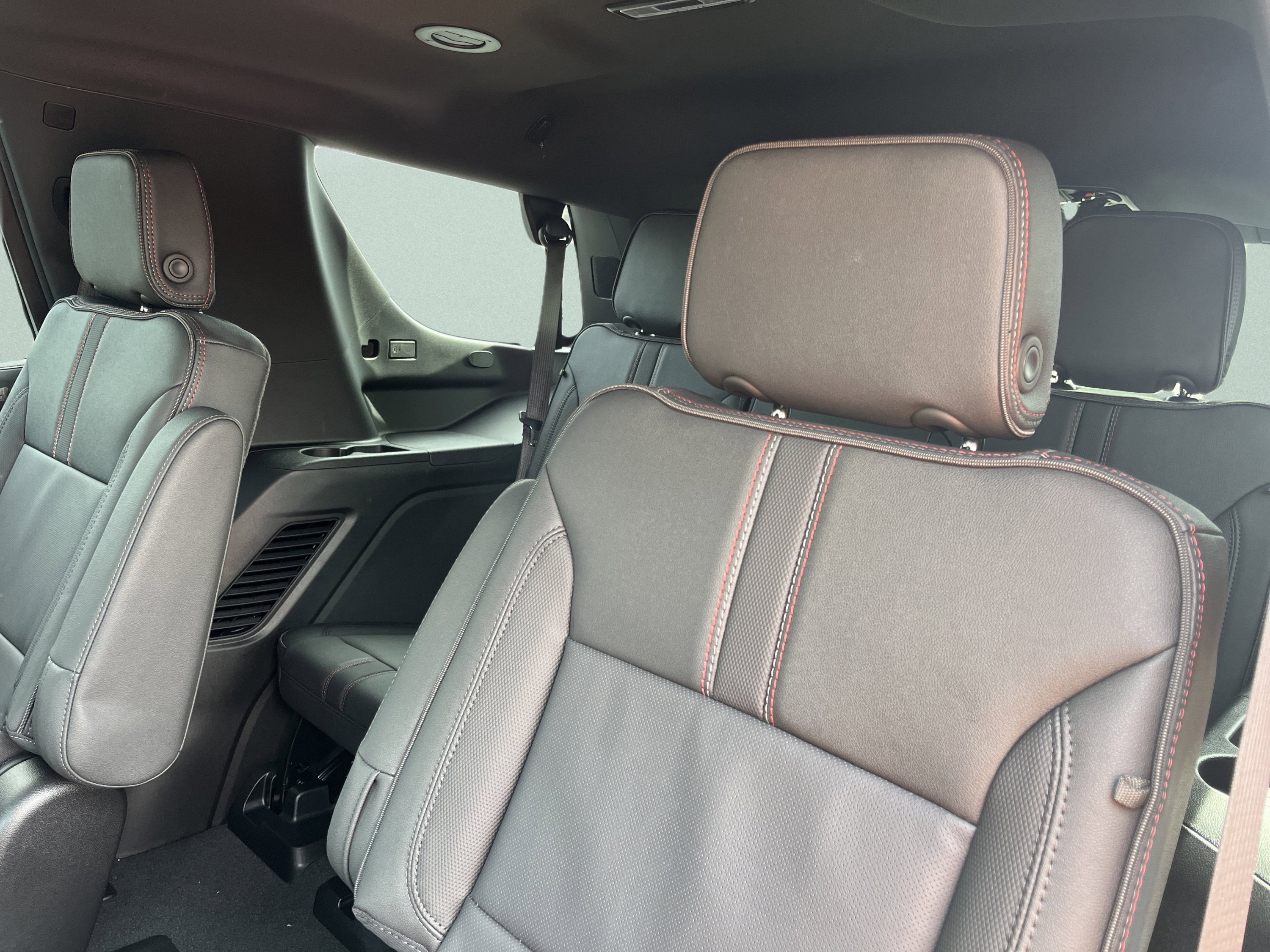 New 2026 Chevrolet Tahoe RST image 23