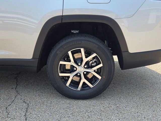 New 2025 Jeep Grand Cherokee L Limited image 16