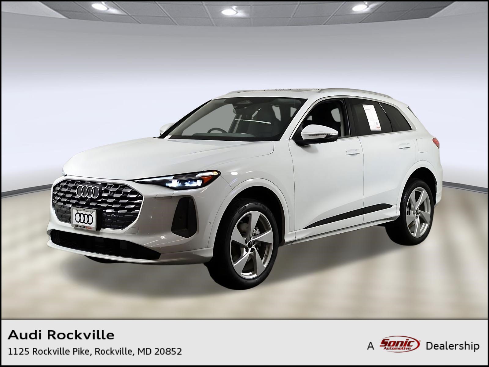 New 2025 Audi Q5 Premium