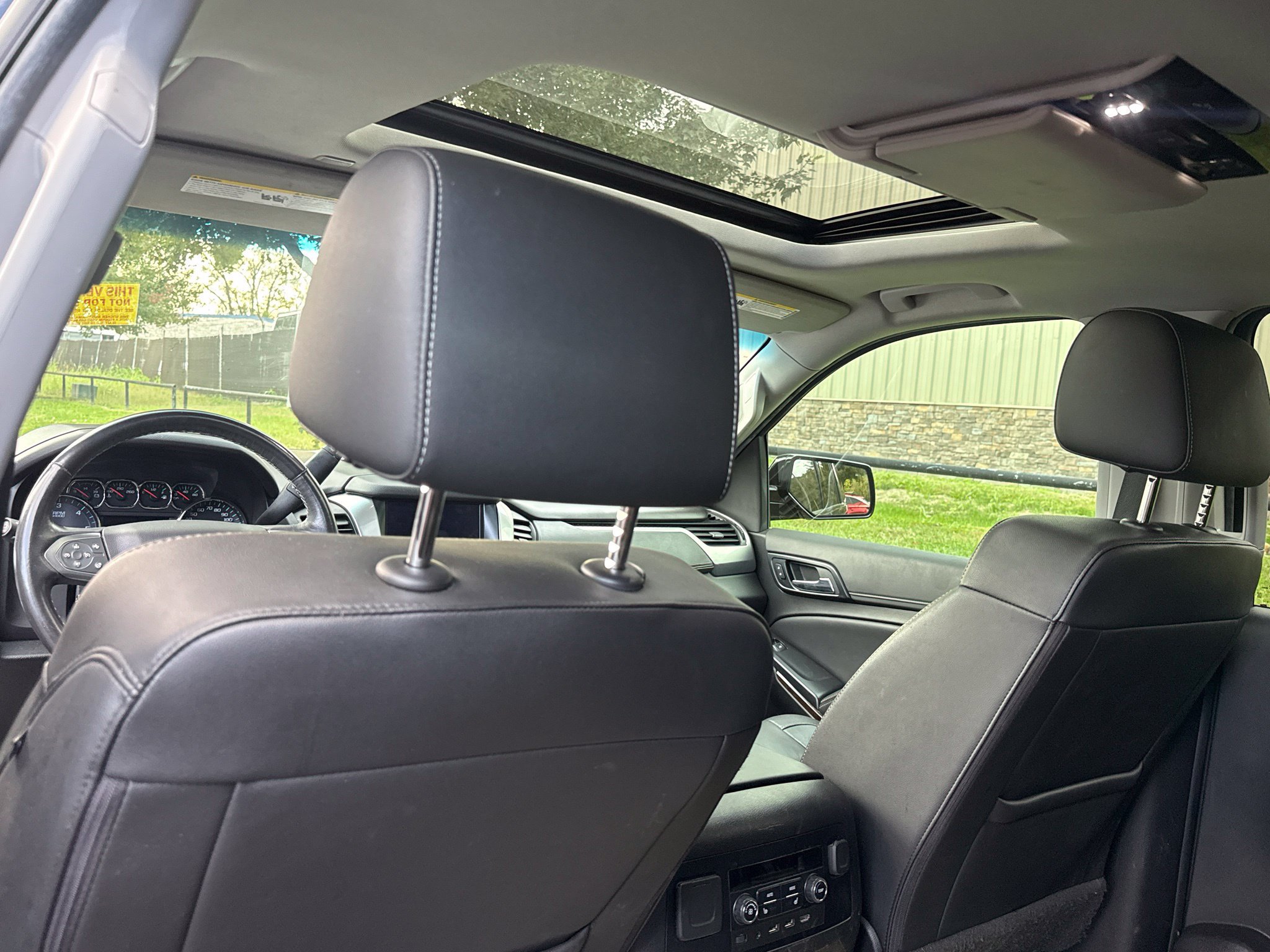 Used 2019 Chevrolet Tahoe LT w/ LT Signature Package AWD/4WD image 12