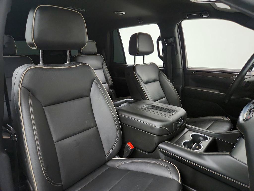 Used 2023 Chevrolet Tahoe Premier AWD/4WD image 26