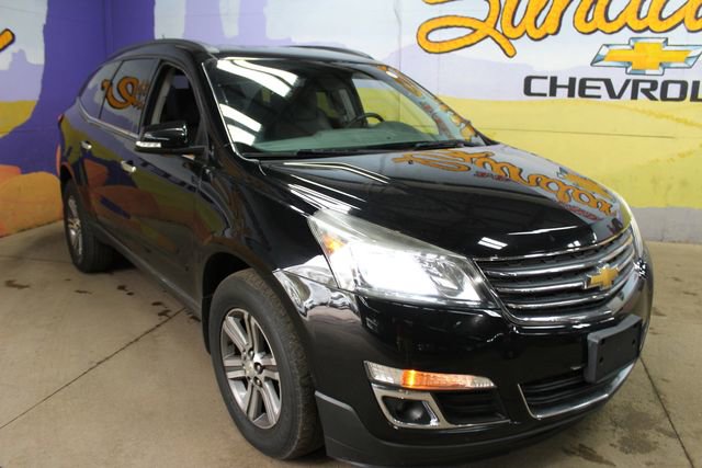 Used 2017 Chevrolet Traverse LT FWD image 4