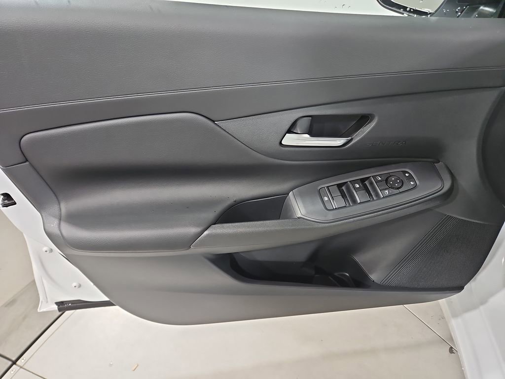 New 2026 Nissan Sentra SV image 10